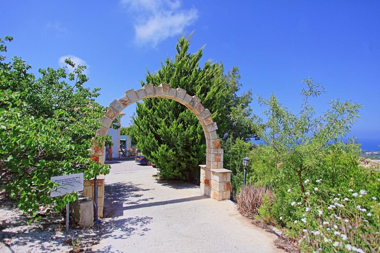 Marilena Sunset Villa 2 Agia Marina  Dış mekan fotoğraf
