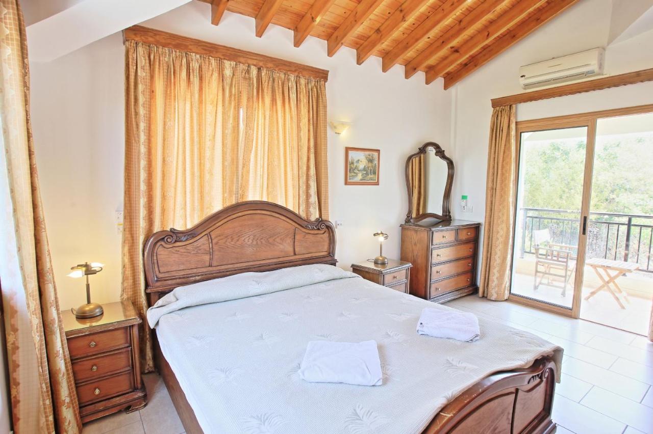 Marilena Sunset Villa 2 Agia Marina  Dış mekan fotoğraf